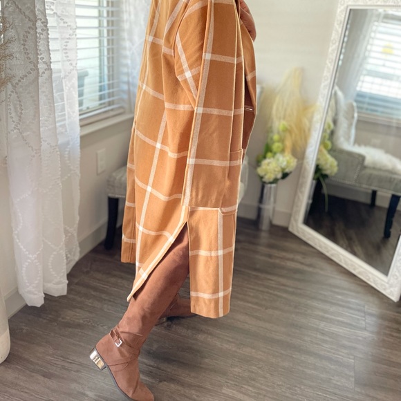 Plaid Pocketed Women’s Coat 2X - Picture 3 of 6